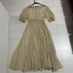 COCO DEAL ロングワンピース ベージュのサムネイル