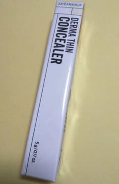 新品 送料込 23yearsold ダーマコンシーラー 0.5号 ピンクベージュのサムネイル