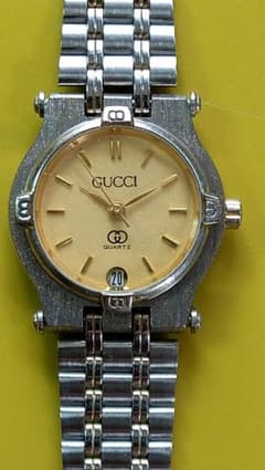 GUCCI 쿼츠 여성 시계 골드 문자판
