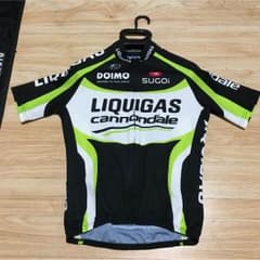 「レア」LIQUIGAS cannondale ブラックジャージ 上のみのサムネイル