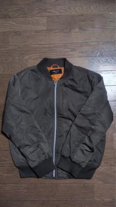 COMME CA ISM MA1のサムネイル