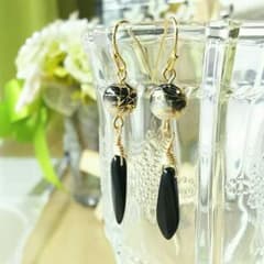 s!nya様専用 イヤリング&お箱  風鈴ピアス 黒のサムネイル