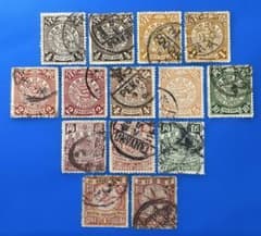 【激レア！】旧中国切手　倫敦版蟠龍切手(消印有、14枚) 激レア！】旧中国切手 倫敦版蟠龍切手(消印有、14枚) - メルカリ