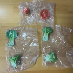 おやさい妖精さん vol.2 ガチャガチャ　ハトマト×1　ナッパグ×2のサムネイル