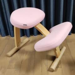 【メロンパン様専用】サカモトハウス☆バランスチェアイージー☆桜色のサムネイル