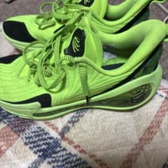 curry12 黄緑のサムネイル