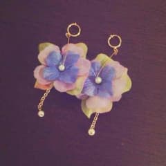 お花＊イヤリングのサムネイル