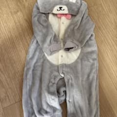 うさぎモコモコロンパースのサムネイル