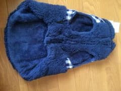 新品タグ付き ワンちゃん用アウターのサムネイル