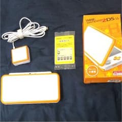 ⭐︎ほぼ未使用品⭐︎任天堂2DS LL ACアダプターおまけ付き(^^)のサムネイル