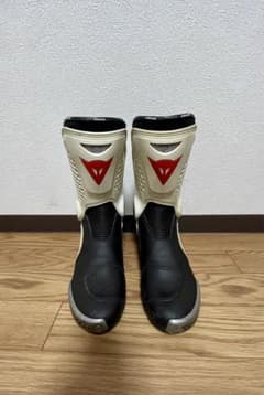 ダイネーゼ レーシングブーツ 25-25.5のサムネイル