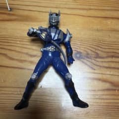 仮面ライダー フィギュア 青銀 武器付きのサムネイル