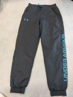 UNDER ARMOUR ウインド　パンツ YLG ブラックのサムネイル