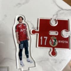 伊藤綾汰 アクリルスタンドのサムネイル