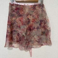 TRIENAWEAR バレエスカート Mサイズ 花柄のサムネイル