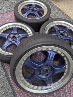 RAYS FORMULA 17インチ 114.3 8j +35のサムネイル