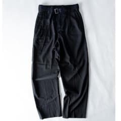 ろ*ん様 sacai サカイ 21AWベルテッドツータックパンツ サイズ1 ろ*ん様 sacai サカイ 21AWベルテッドツータックパンツ サイズ1 - メルカリ