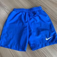 NIKE ナイキ サッカーパンツ　130〜140のサムネイル