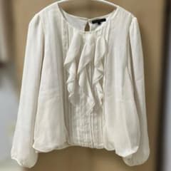 23区ブラウス　超美品❣️のサムネイル