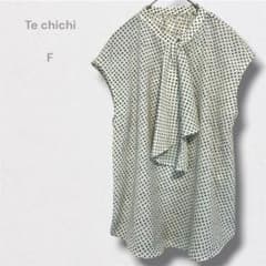 Techichi blouse, sleeveless, bow tie, ribbon, polka dot pattern, retro.