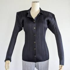 イッセイミヤケ PLEATS PLEASE◆ネイビー◆半袖◆#3(7313) PLEATS PLEASE ISSEY MIYAKE - 美品 プリーツプリーズ イッセイミヤケ