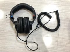 ヘッドホン SHURE SRH840のサムネイル