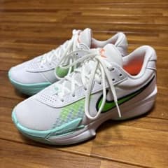 Nike バスケットボールシューズ G.T.CUT ACADEMY 22.5cmのサムネイル