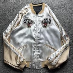 スカジャン 虎 龍 リバーシブル 金銀 TIGER&DRAGON - メルカリ