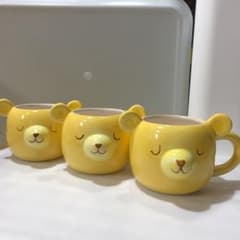 黄色いくまちゃんのマグカップ　3個セット　陶器コップ　食器のサムネイル