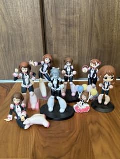 本日限り値下げヒロアカ一番くじ麗日お茶子フィギュア8体セットとクリアファイル多数のサムネイル