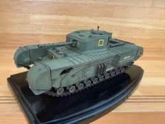 チャーチル戦車 塗装済み完成品 プラモデルのサムネイル