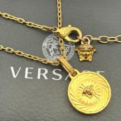 希少✨ヴェルサーチェ ネックレス メデューサ グレカ サークル 