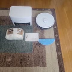 ECOVACS DEEBOT Y1 PLUS ロボット掃除機のサムネイル
