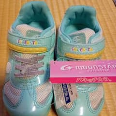 17センチスニーカーのサムネイル