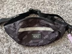 ROXY ボディバッグ ブラックのサムネイル