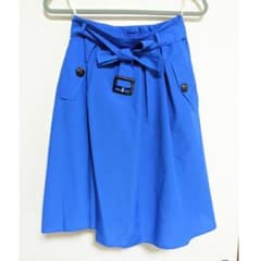 ブルーレーベル クレストブリッジ スカート 38サイズのサムネイル