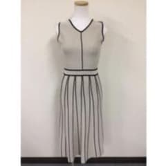 Sale プリーツニットワンピースのサムネイル