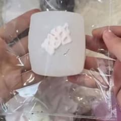 Mogu Studio スクイーズ クリームとココオイル2層のサムネイル