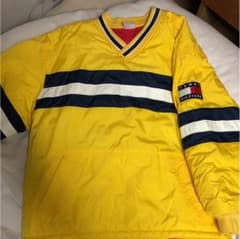 ⚠︎ポン助様専用 TOMMY HILFIGER ナイロン プルオーバー アウターのサムネイル