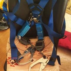ミドリ安全フルハーネス旧規格のサムネイル