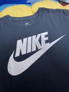 NIKE シンプル　Tシャツ　黒のサムネイル