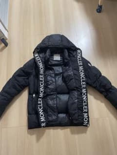 モンクレ　モンクレール　ダウン　週末価格してます(^^)33000→32000のサムネイル