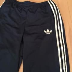 adidas オリジナルスのサムネイル