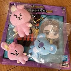 BTS ぬいぐるみとハンカチのサムネイル