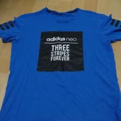 adidasTシャツのサムネイル