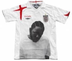 umbro イングランド代表ユニフォーム　ケンドリックラマー Umbro イングランド代表 ゲームシャツ ケンドリックラマー - メルカリ