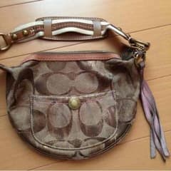 COACHのサムネイル