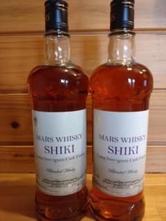 【2本セット】マルスウイスキー SHIKI ヤマソーヴィニヨンカスクフィニッシュのサムネイル