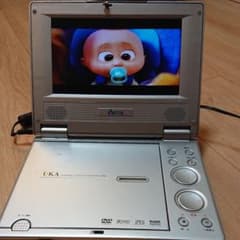 ポータブル DVDプレーヤーのサムネイル