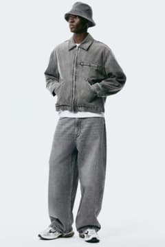 H&M SUPER BAGGY デニムパンツ グレー 31/30のサムネイル